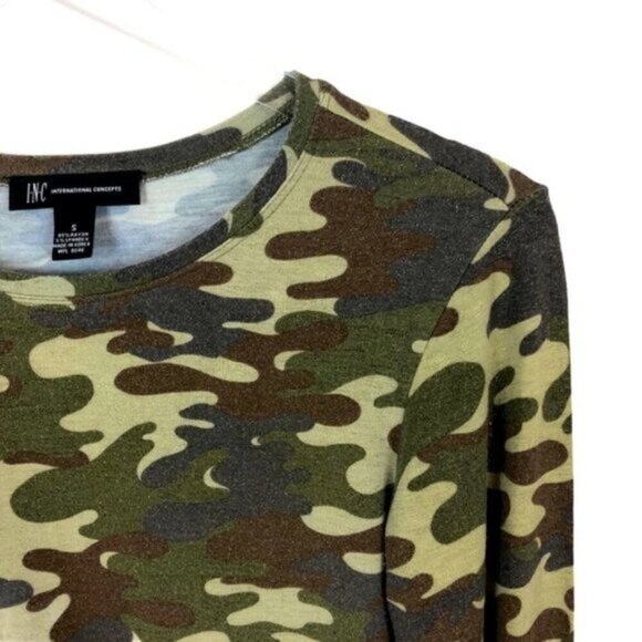 INC | Long Sleeve Camo Top Sz S - Picture 2 of 7